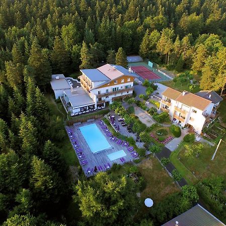 Logis Hôtel Clair Matin Le Chambon-sur-Lignon Exterior foto