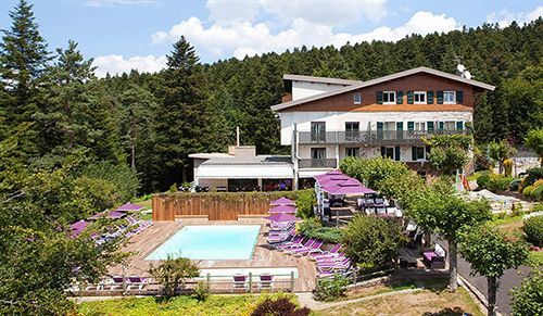 Logis Hôtel Clair Matin Le Chambon-sur-Lignon Exterior foto